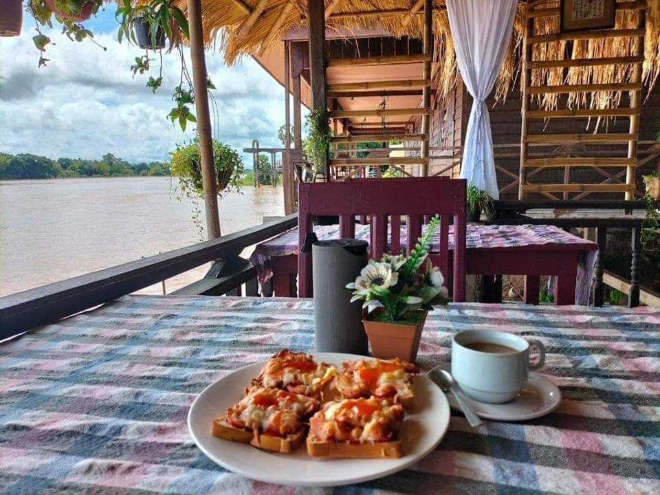 Champa Guesthouse Muang Khong Ngoại thất bức ảnh